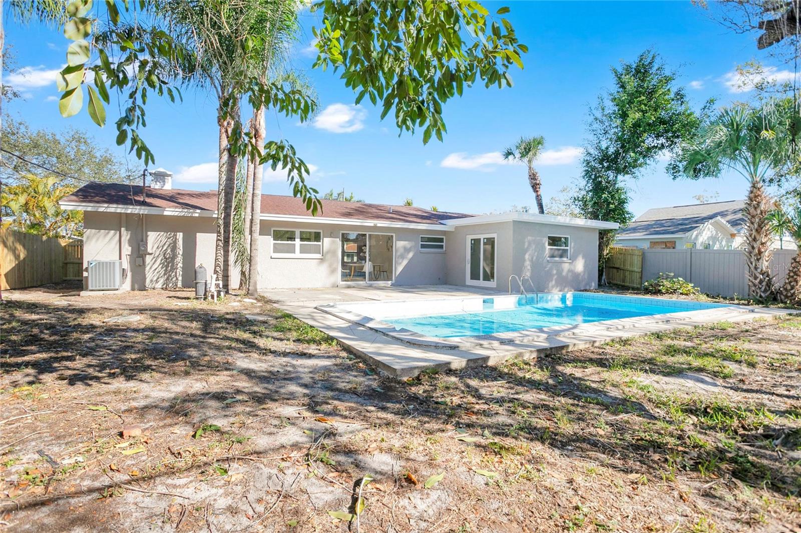 214 45TH AVE NE, ST PETERSBURG, FL — photo 22