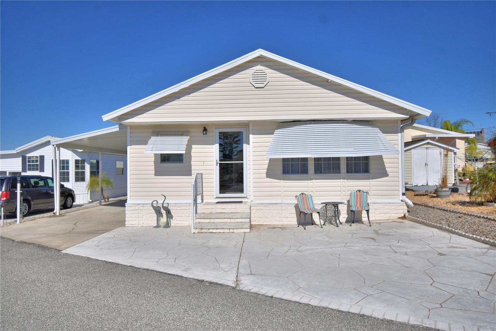 251 PATTERSON RD #B26, HAINES CITY, FL