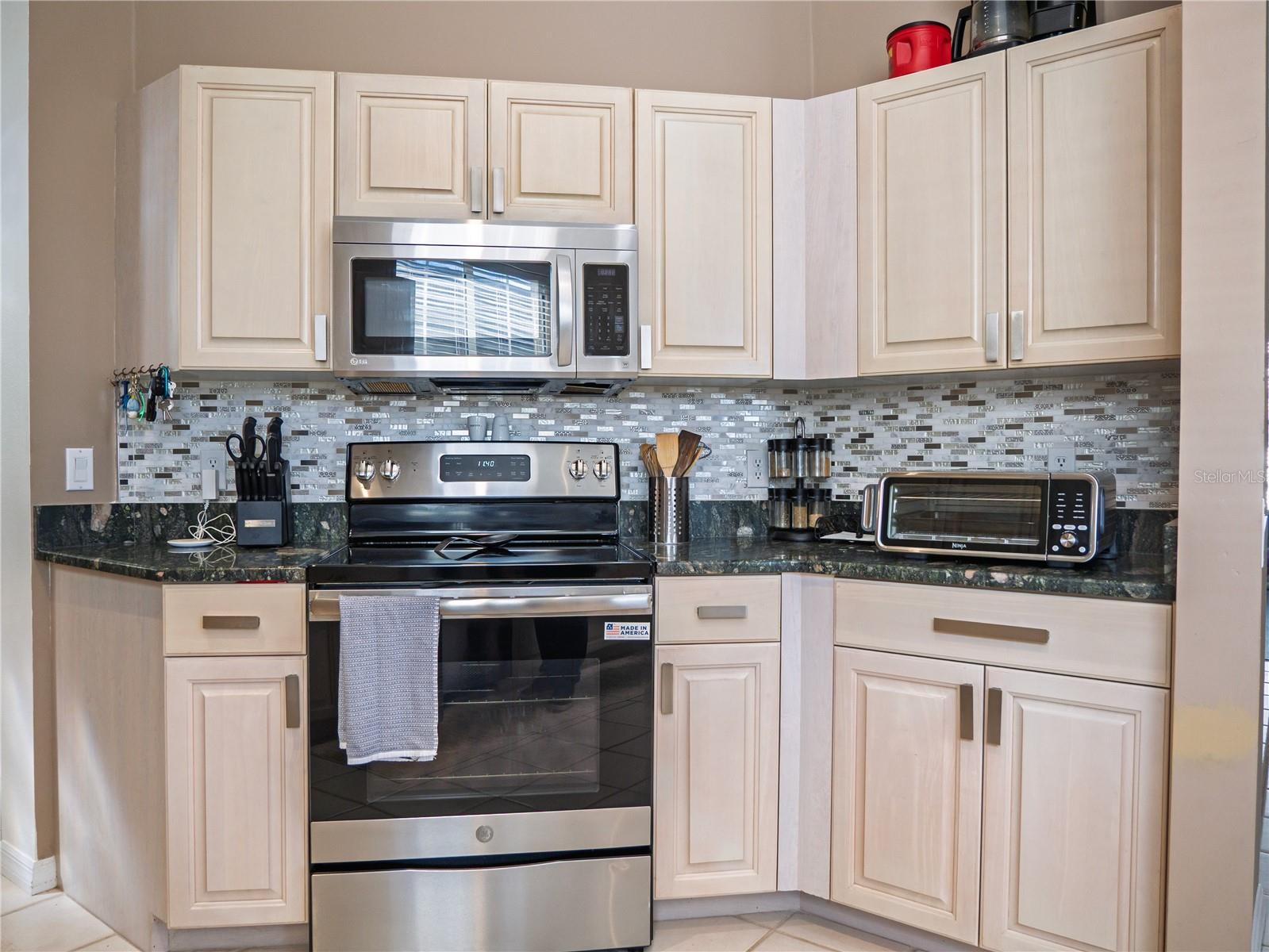 4054 CADDIE DR E, BRADENTON, FL — photo 16