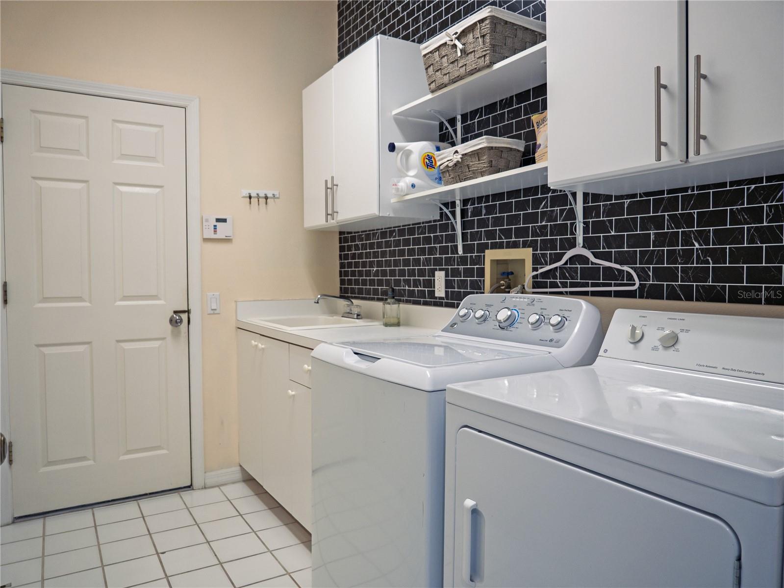4054 CADDIE DR E, BRADENTON, FL — photo 29