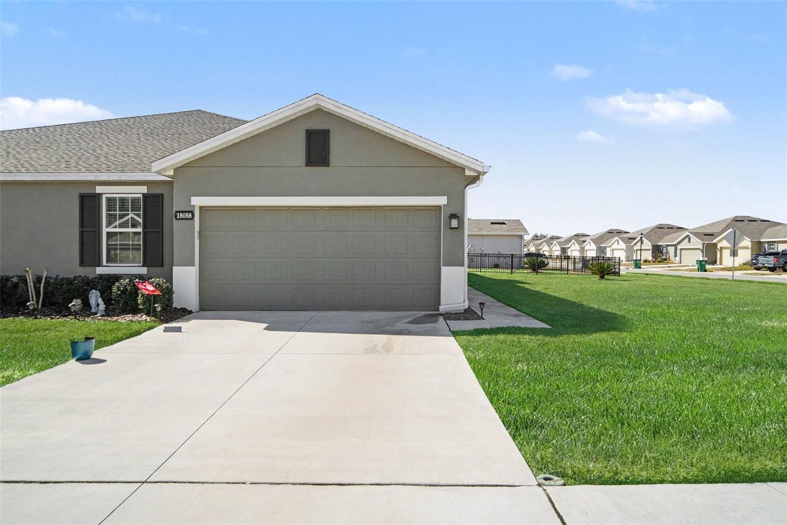 18088 TURNING LEAF CIR, LAND O LAKES, FL