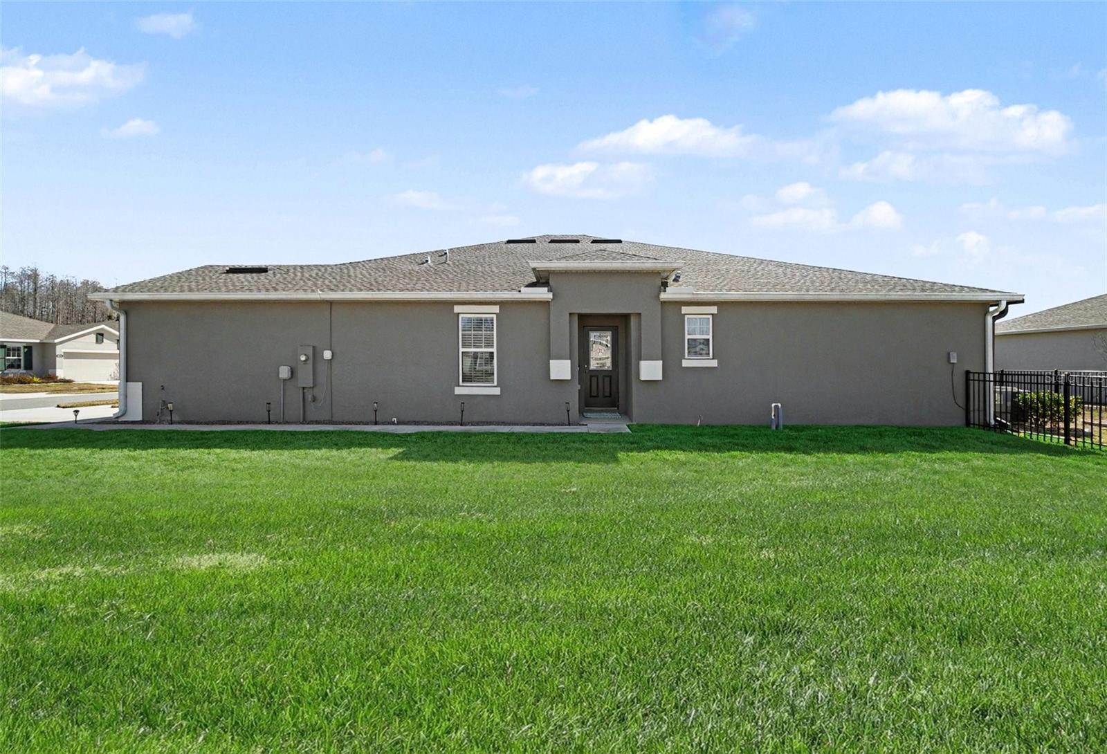 18088 TURNING LEAF CIR, LAND O LAKES, FL — photo 32