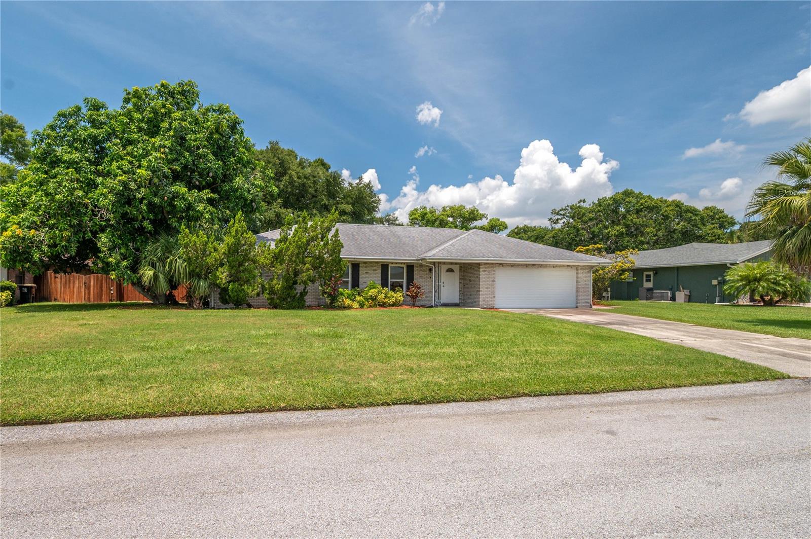 305 HERNANDO RD, WINTER HAVEN, FL — photo 2