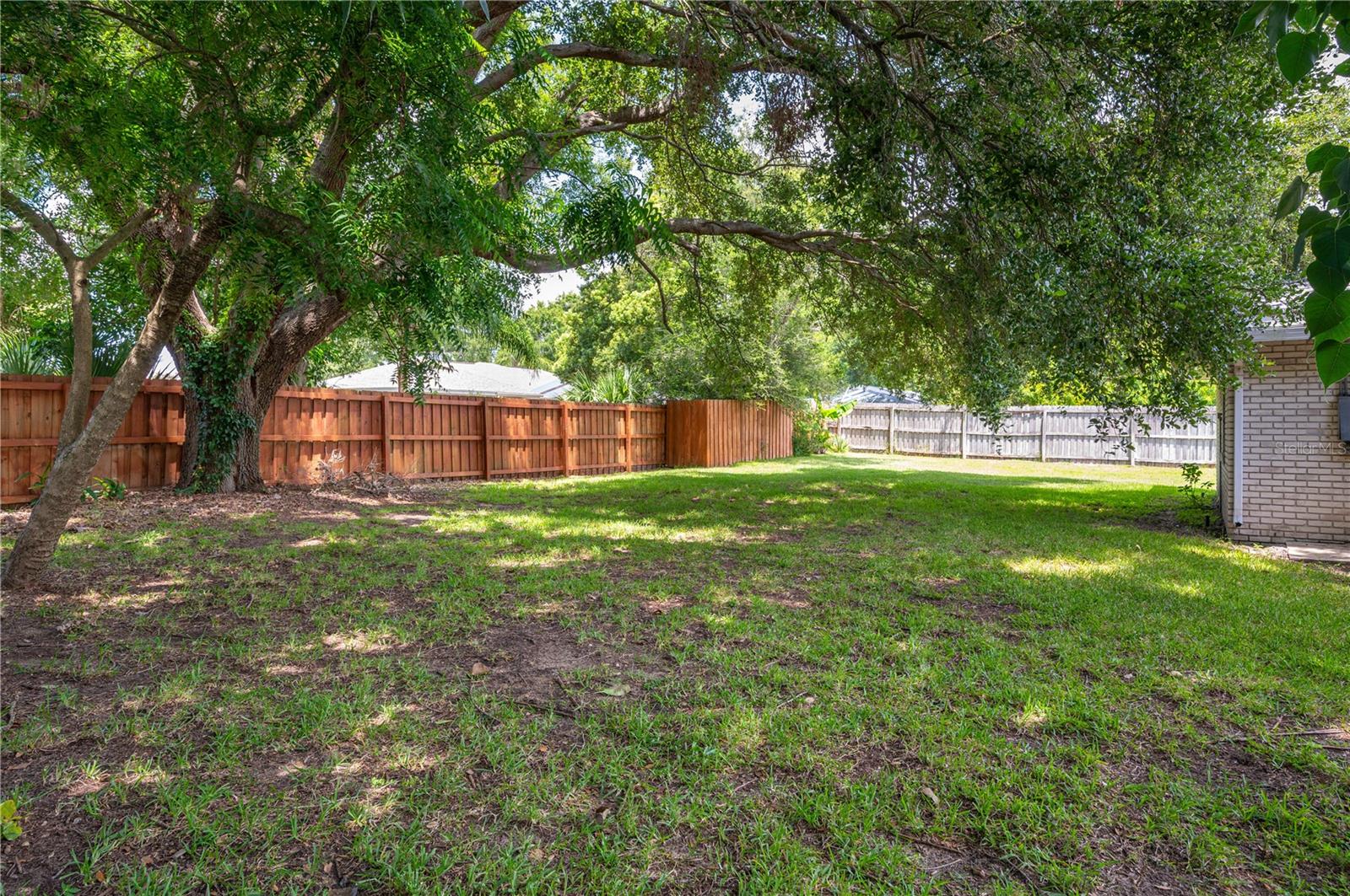 305 HERNANDO RD, WINTER HAVEN, FL — photo 30