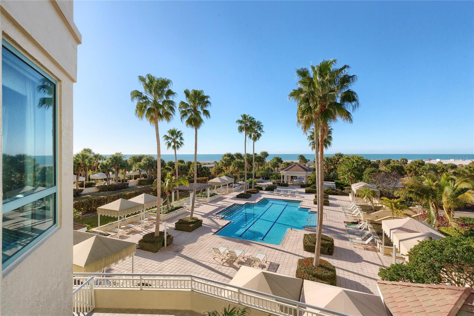 1180 GULF BLVD #202, CLEARWATER BEACH, FL