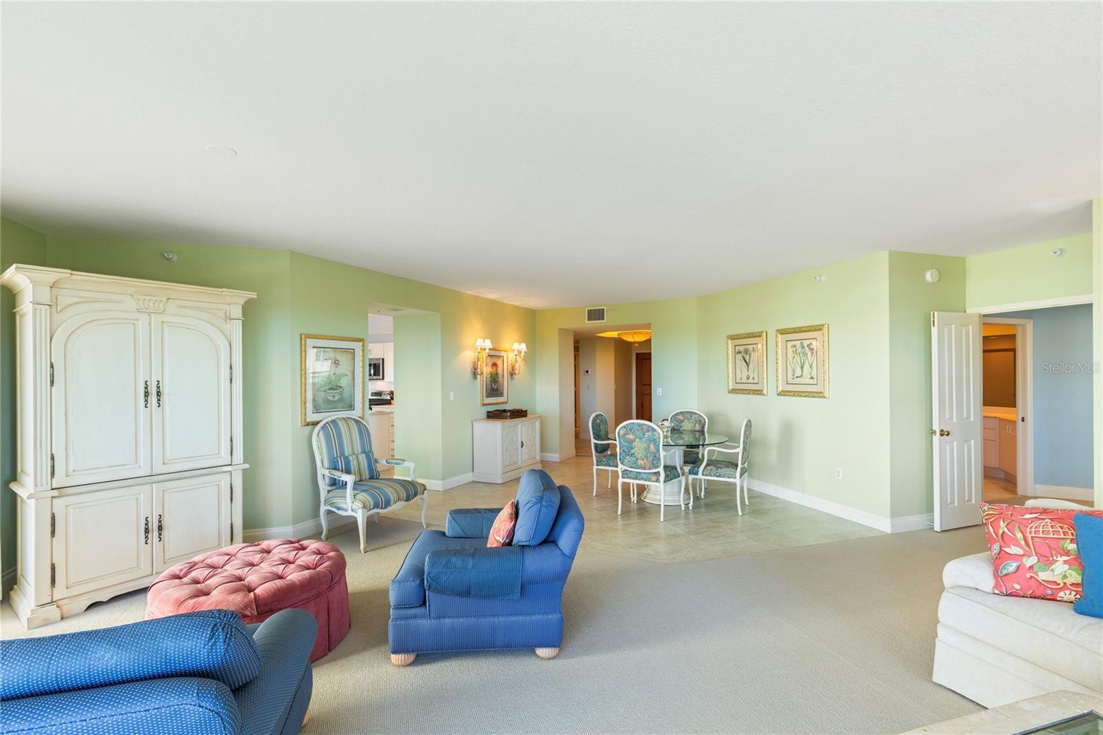 1180 GULF BLVD #202, CLEARWATER BEACH, FL — photo 8