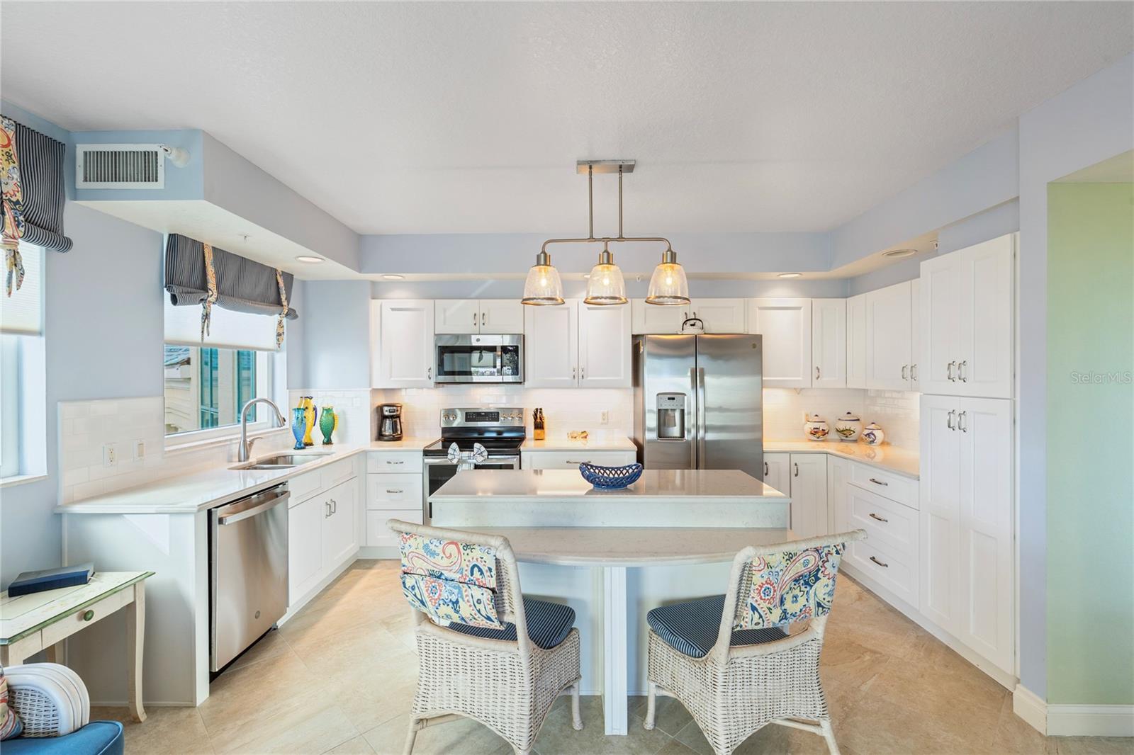 1180 GULF BLVD #202, CLEARWATER BEACH, FL — photo 18
