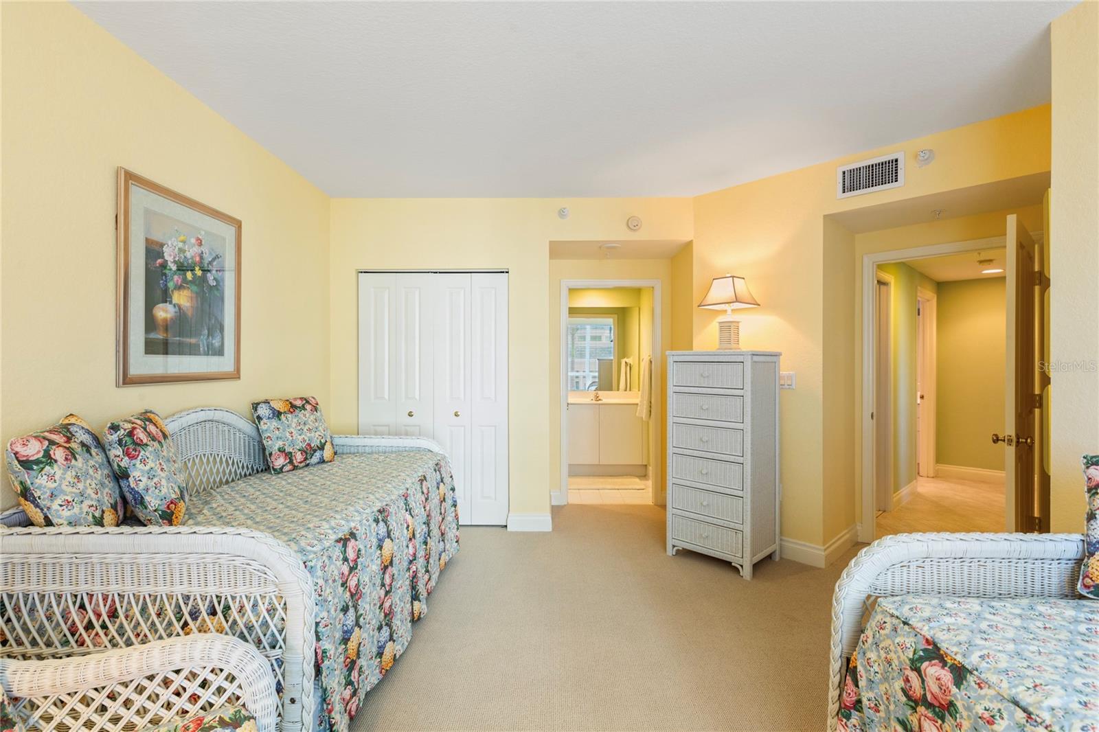 1180 GULF BLVD #202, CLEARWATER BEACH, FL — photo 35