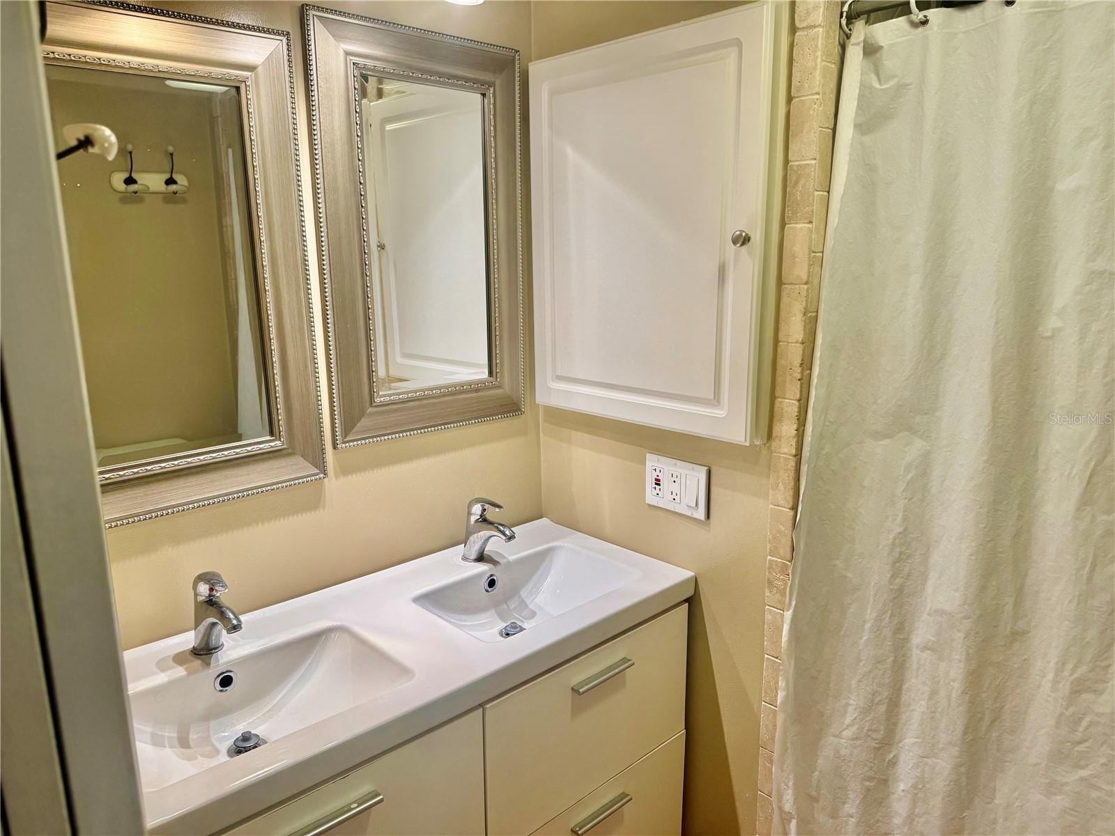 7901 N 40TH AVE N #21, ST PETERSBURG, FL — photo 22