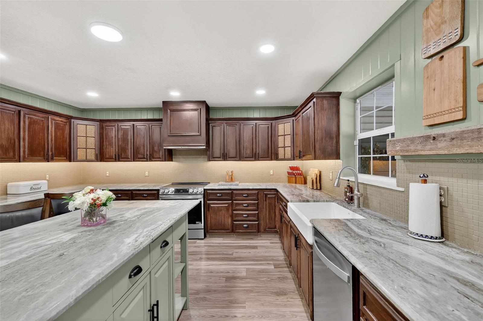 4564 COUNTY ROAD 103G, OXFORD, FL — photo 23