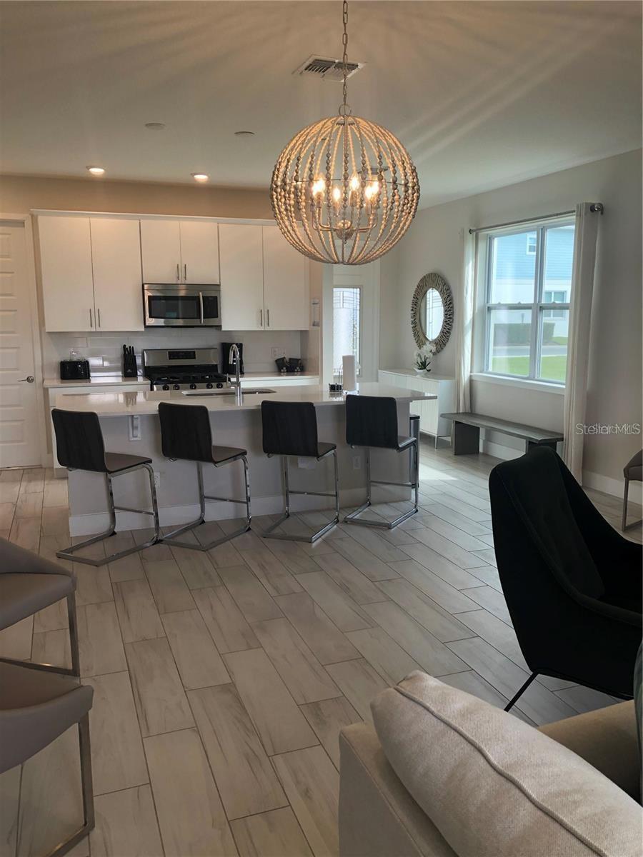 820 DRIVING RANGE CT, REUNION, FL — photo 15