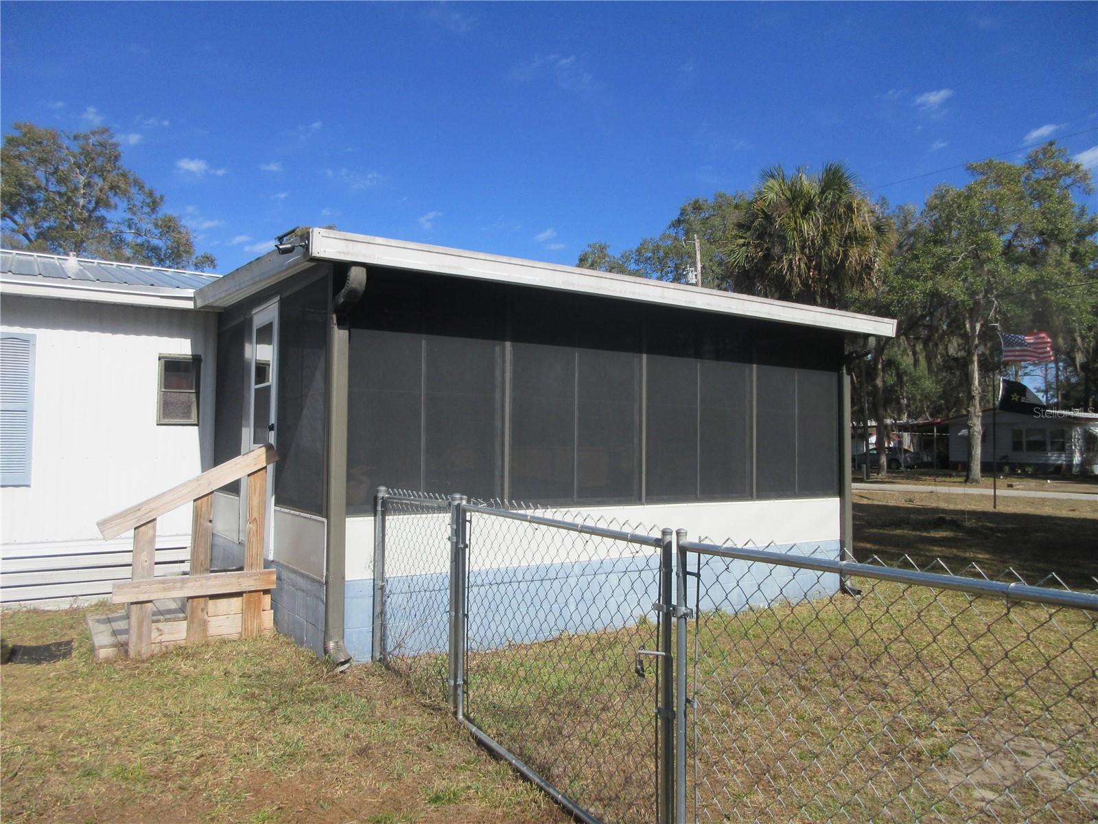 1984 SE 171ST CT, SILVER SPRINGS, FL — photo 95