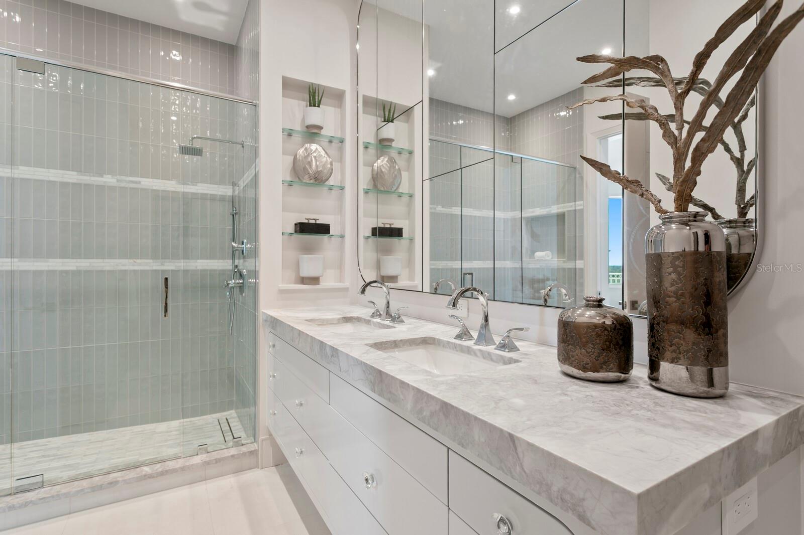 555 5TH AVE NE #PH1, ST PETERSBURG, FL — photo 39
