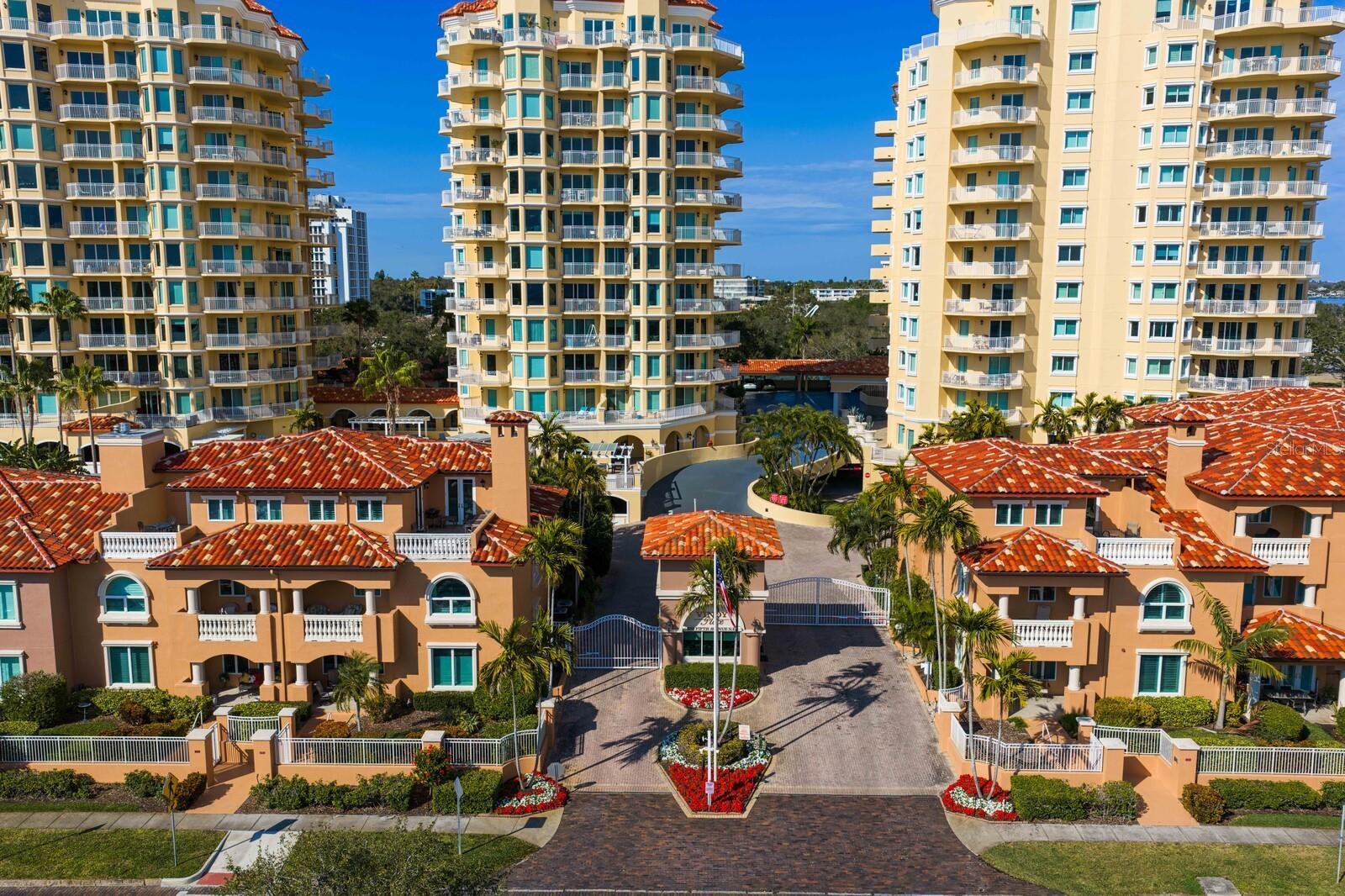 555 5TH AVE NE #PH1, ST PETERSBURG, FL — photo 46