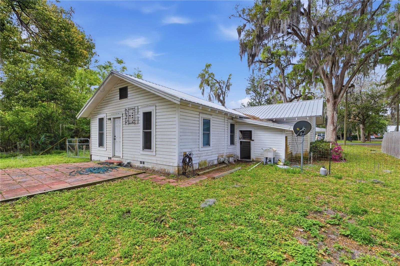 119 NE 1ST ST, WILLISTON, FL — photo 20
