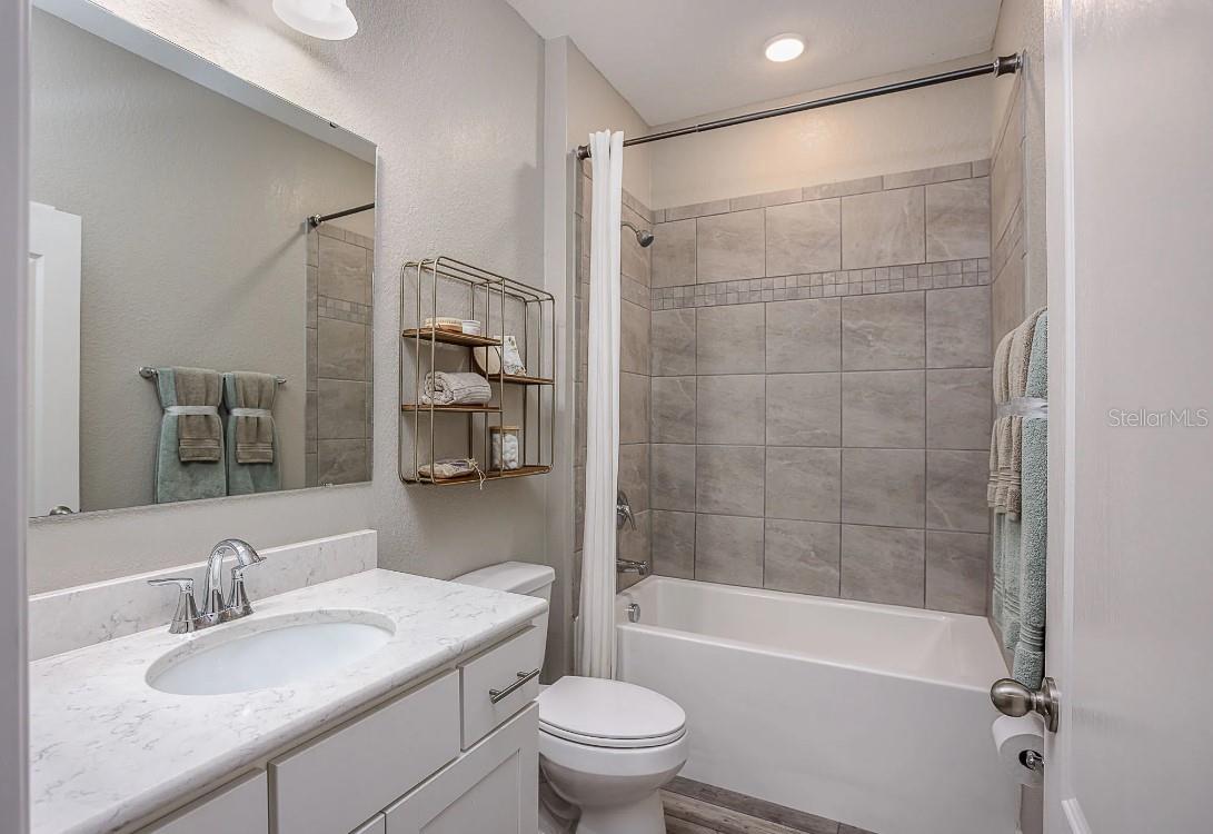 8634 OAKSTONE CIR, LEESBURG, FL — photo 17