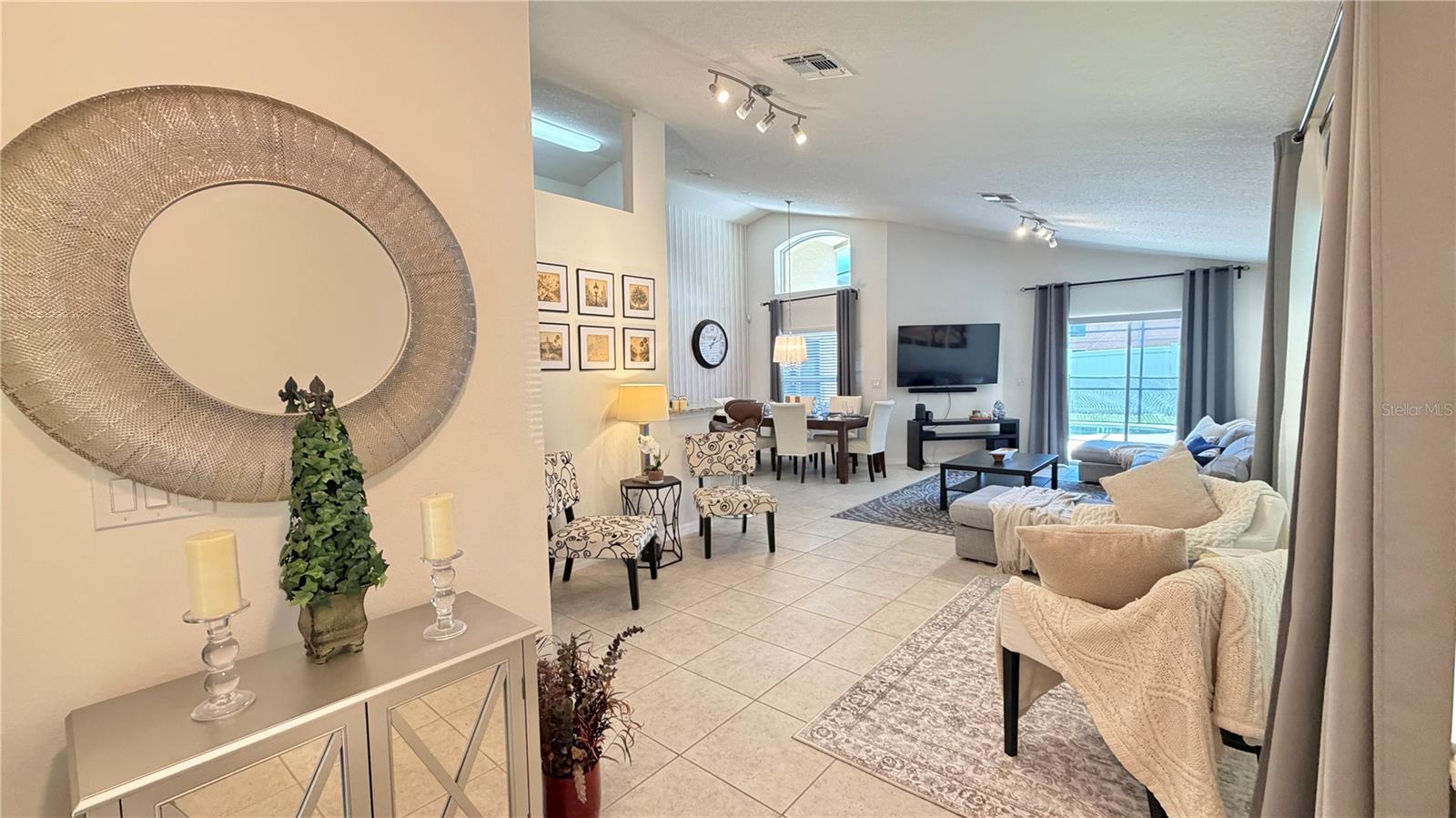 2513 DHARMA CIR, KISSIMMEE, FL — photo 3