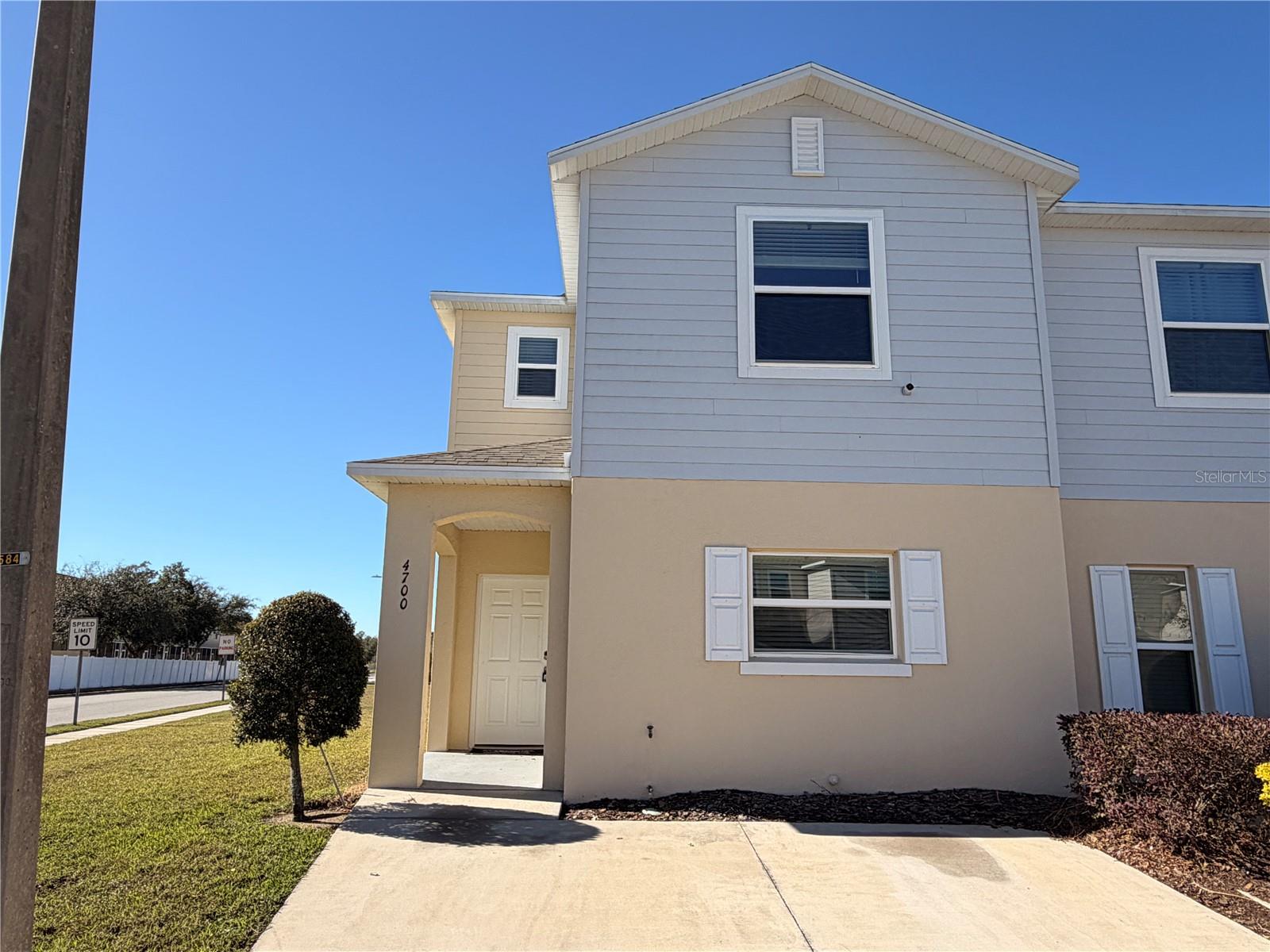 4700 CORAL CASTLE DR, KISSIMMEE, FL — photo 3
