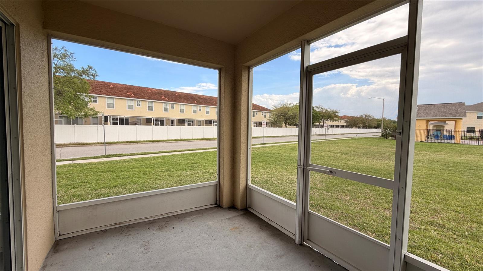 4700 CORAL CASTLE DR, KISSIMMEE, FL — photo 31