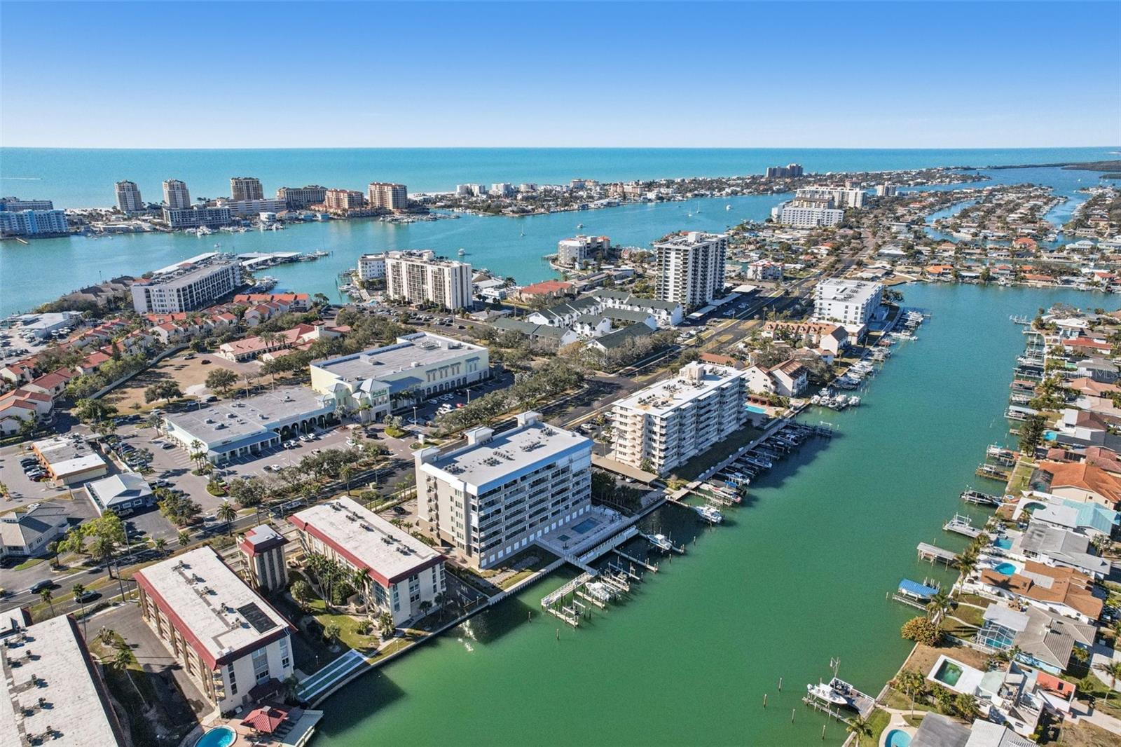 125 ISLAND WAY #404, CLEARWATER BEACH, FL — photo 30