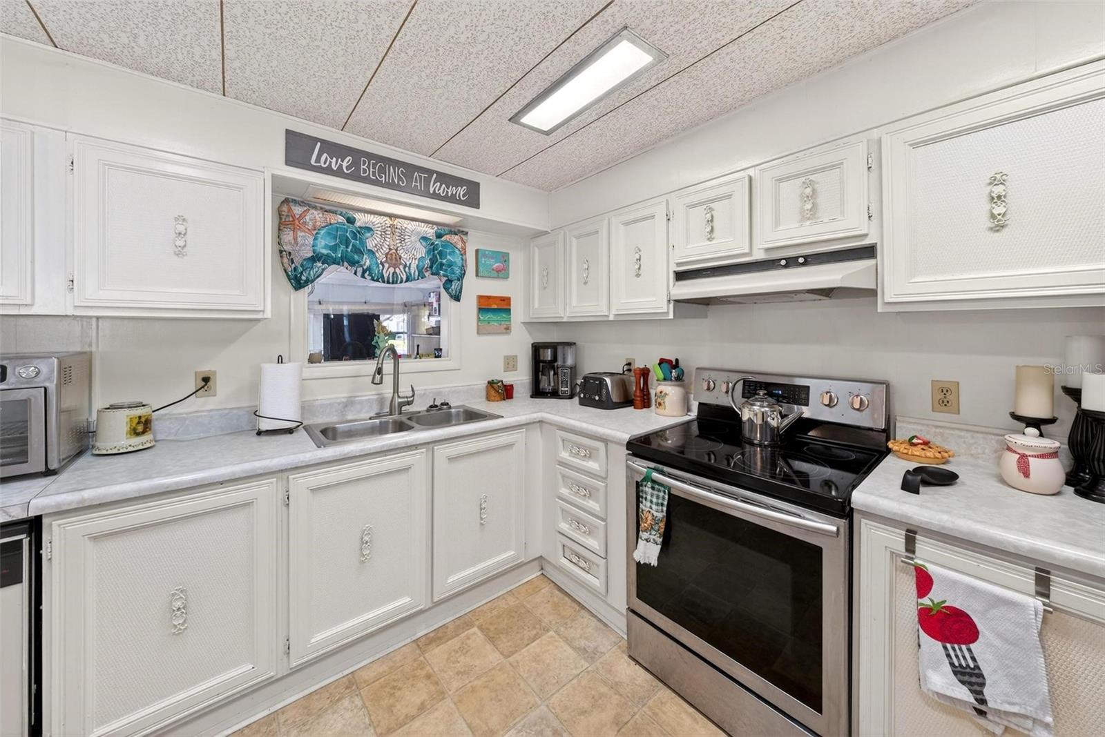 1018 SOUTHLAND DR, TAVARES, FL — photo 23
