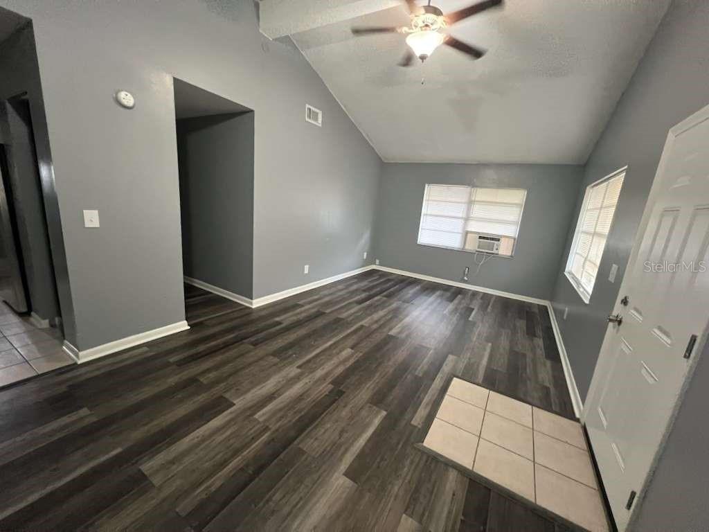 8301 N ALASKA ST, TAMPA, FL — photo 2