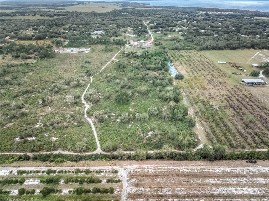 701 JOLLY LN, LORIDA, FL — photo 31