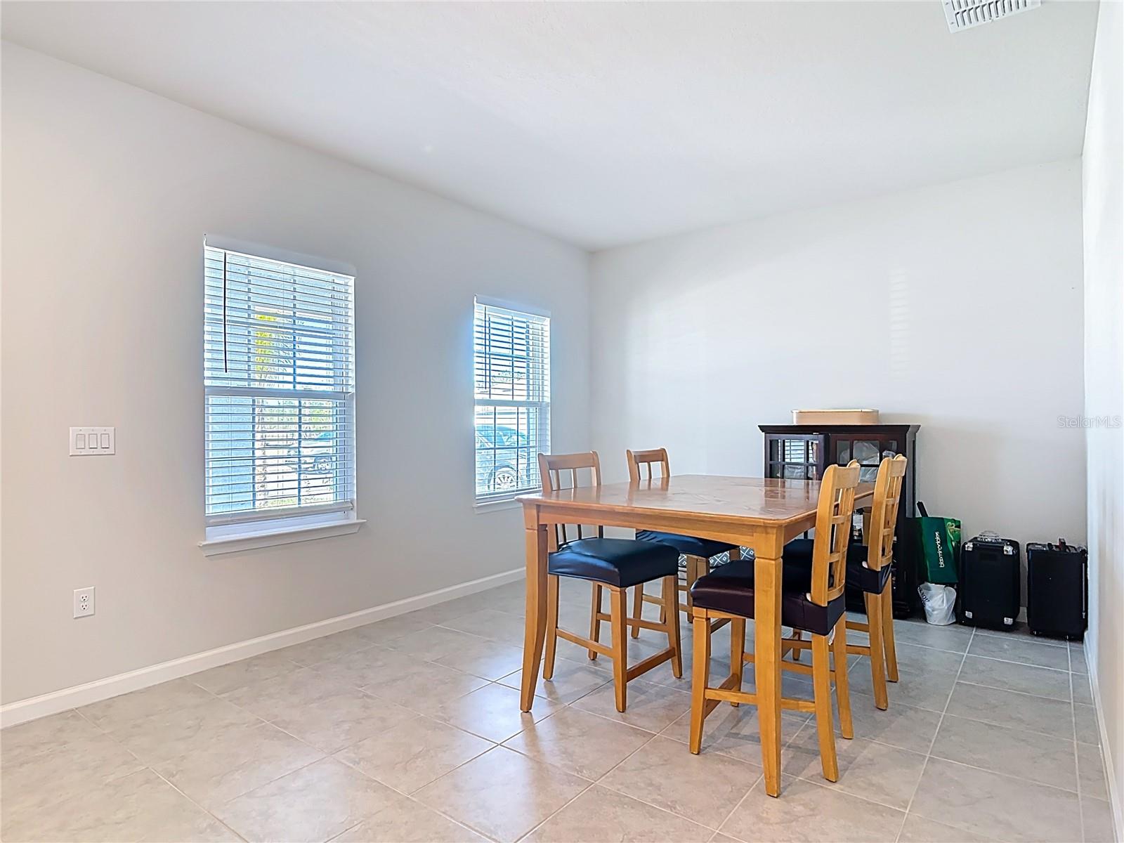 121 EAGLE HARBOR WAY WAY, DAYTONA BEACH, FL — photo 9