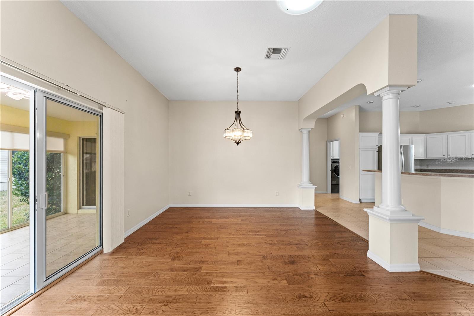 16905 SE 93RD CUTHBERT CIR, THE VILLAGES, FL — photo 4