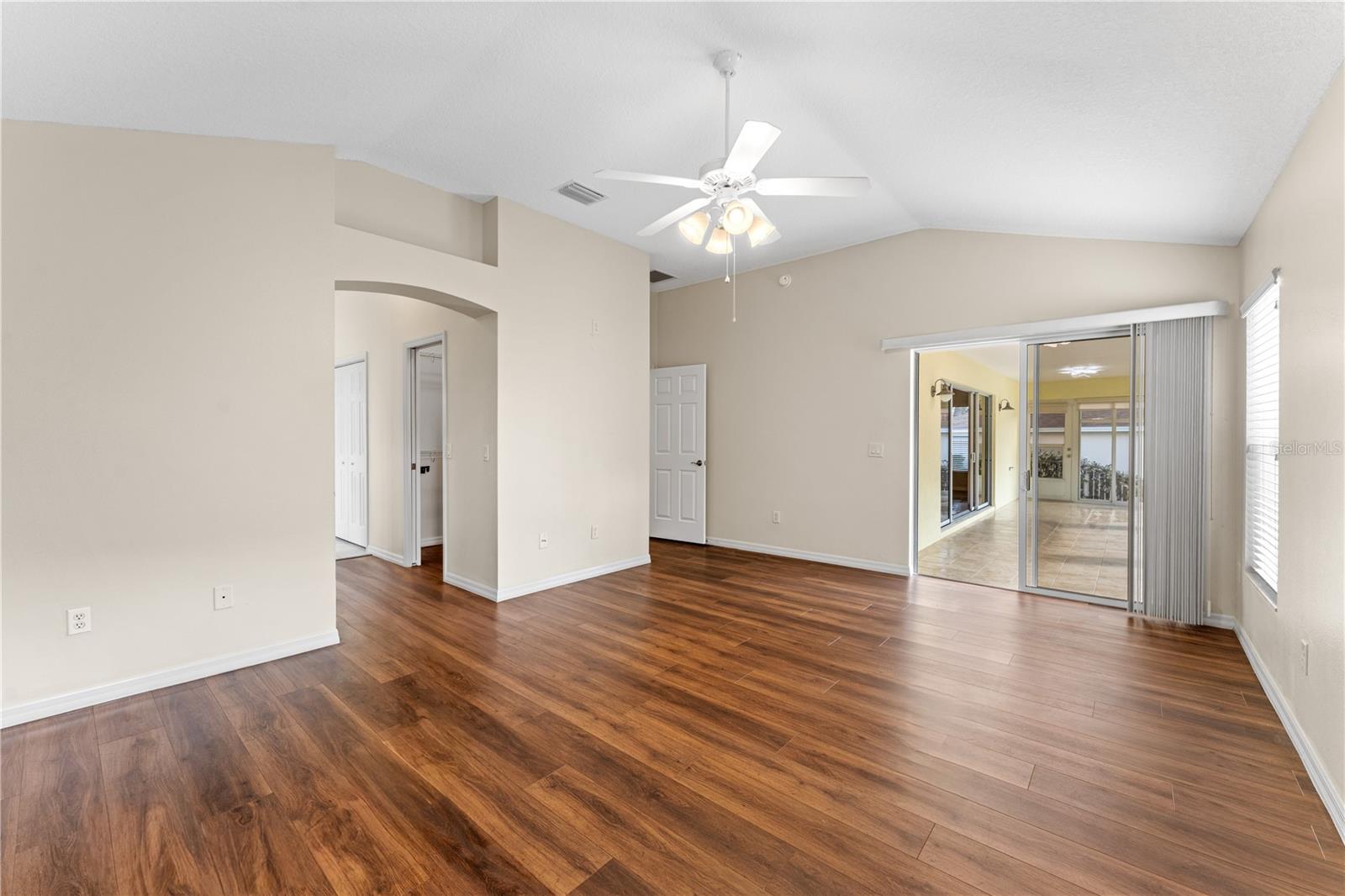 16905 SE 93RD CUTHBERT CIR, THE VILLAGES, FL — photo 11