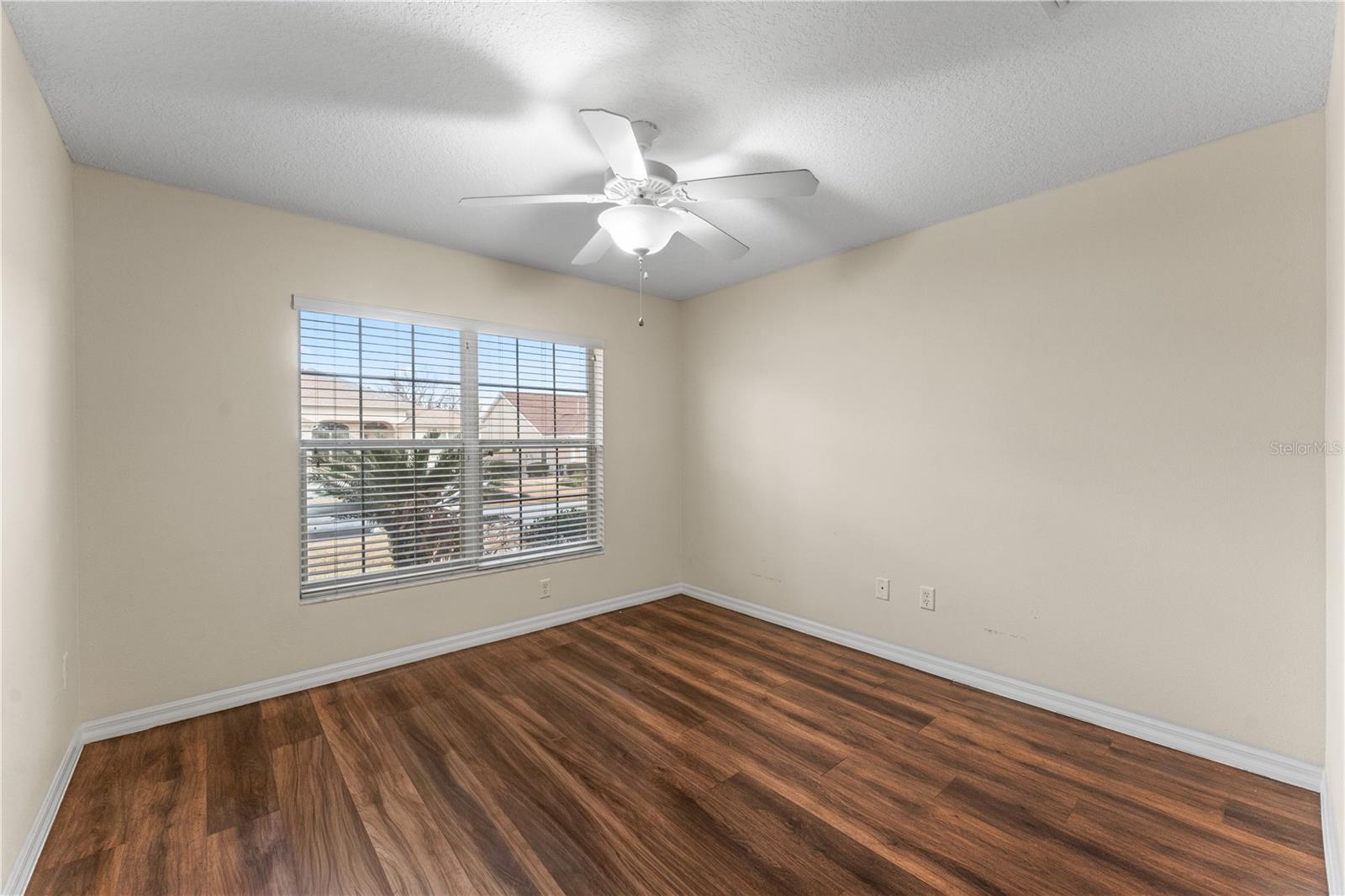 16905 SE 93RD CUTHBERT CIR, THE VILLAGES, FL — photo 17