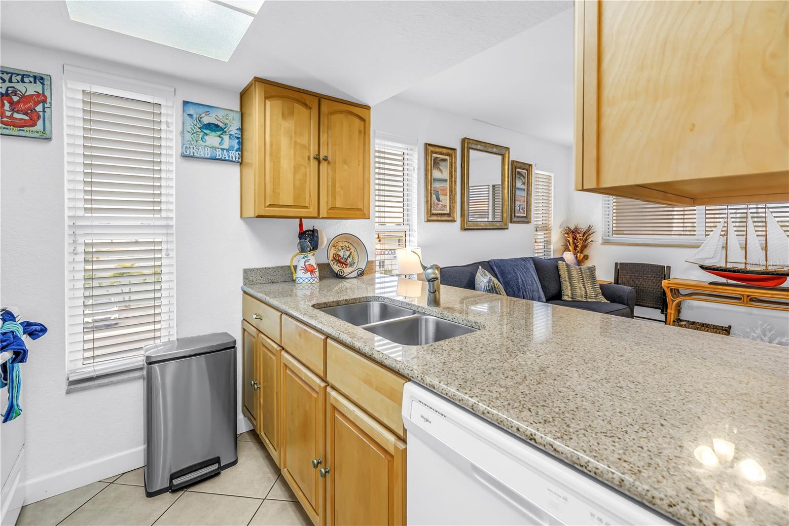 10265 GULF BLVD #B315, ST PETERSBURG, FL — photo 14
