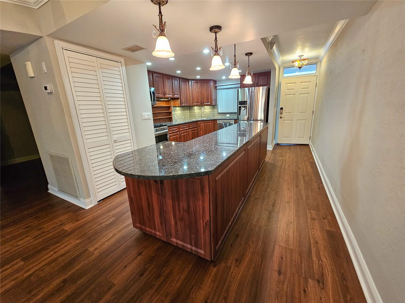 6020 SHORE BLVD S #701, GULFPORT, FL — photo 7