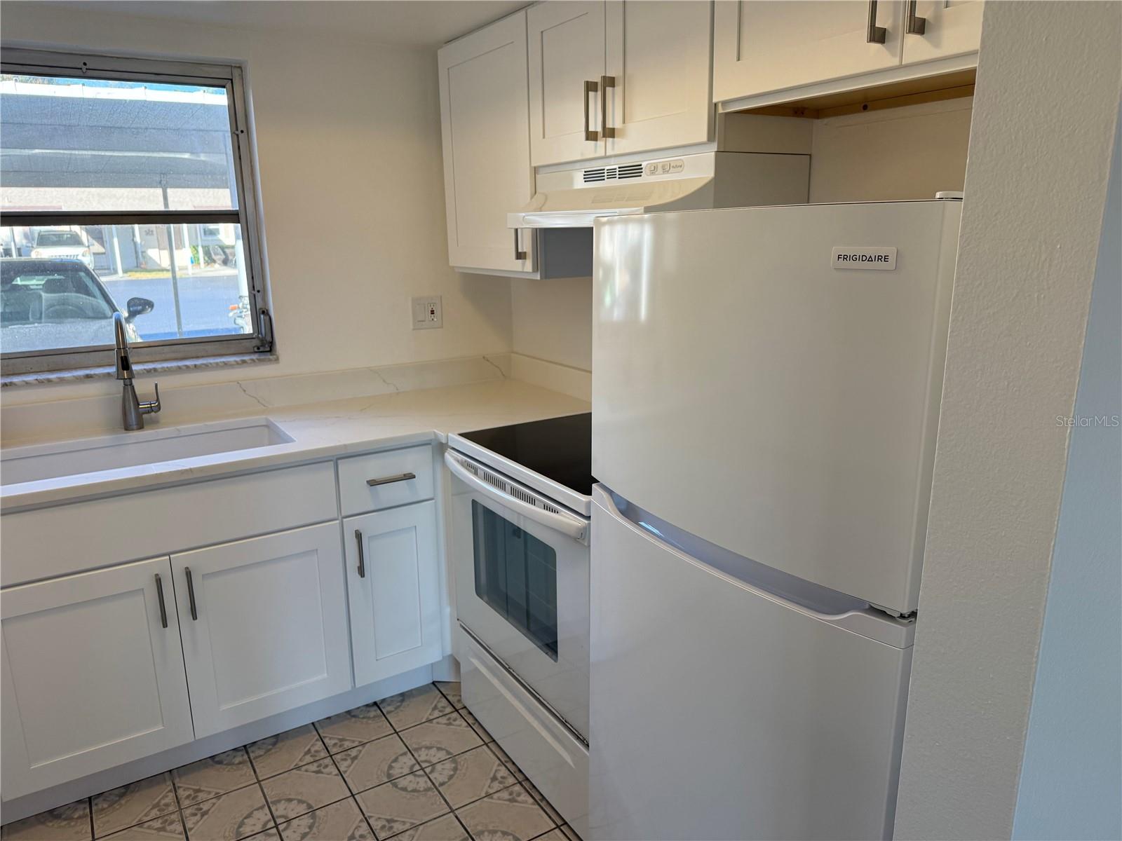 2826 SWIFTON DR #114, SARASOTA, FL — photo 4