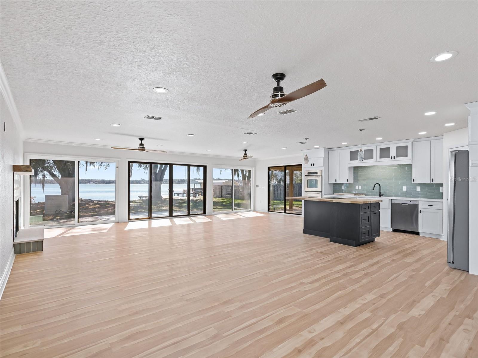10916 SE TIMUCUAN RD, SUMMERFIELD, FL — photo 8
