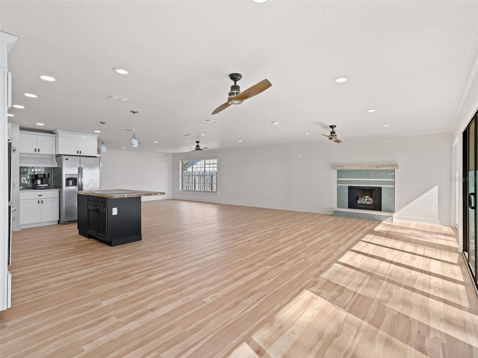 10916 SE TIMUCUAN RD, SUMMERFIELD, FL — photo 10