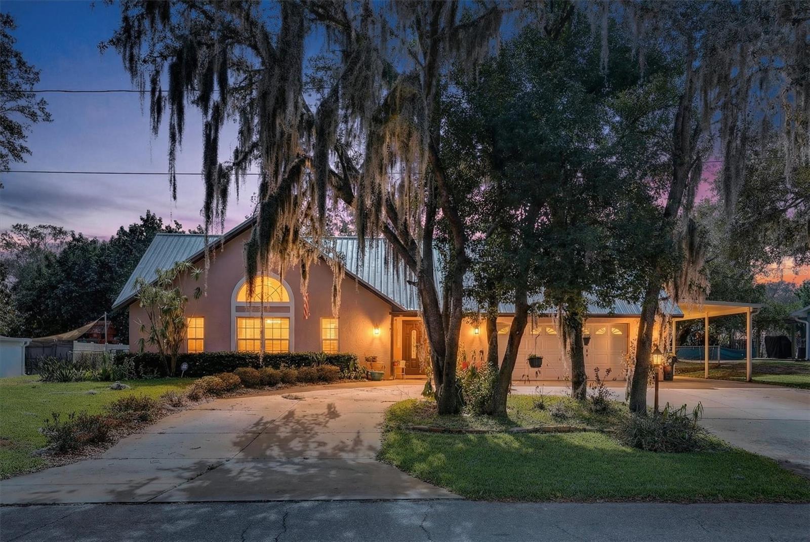 2725 W CHARING RD, AVON PARK, FL — photo 2