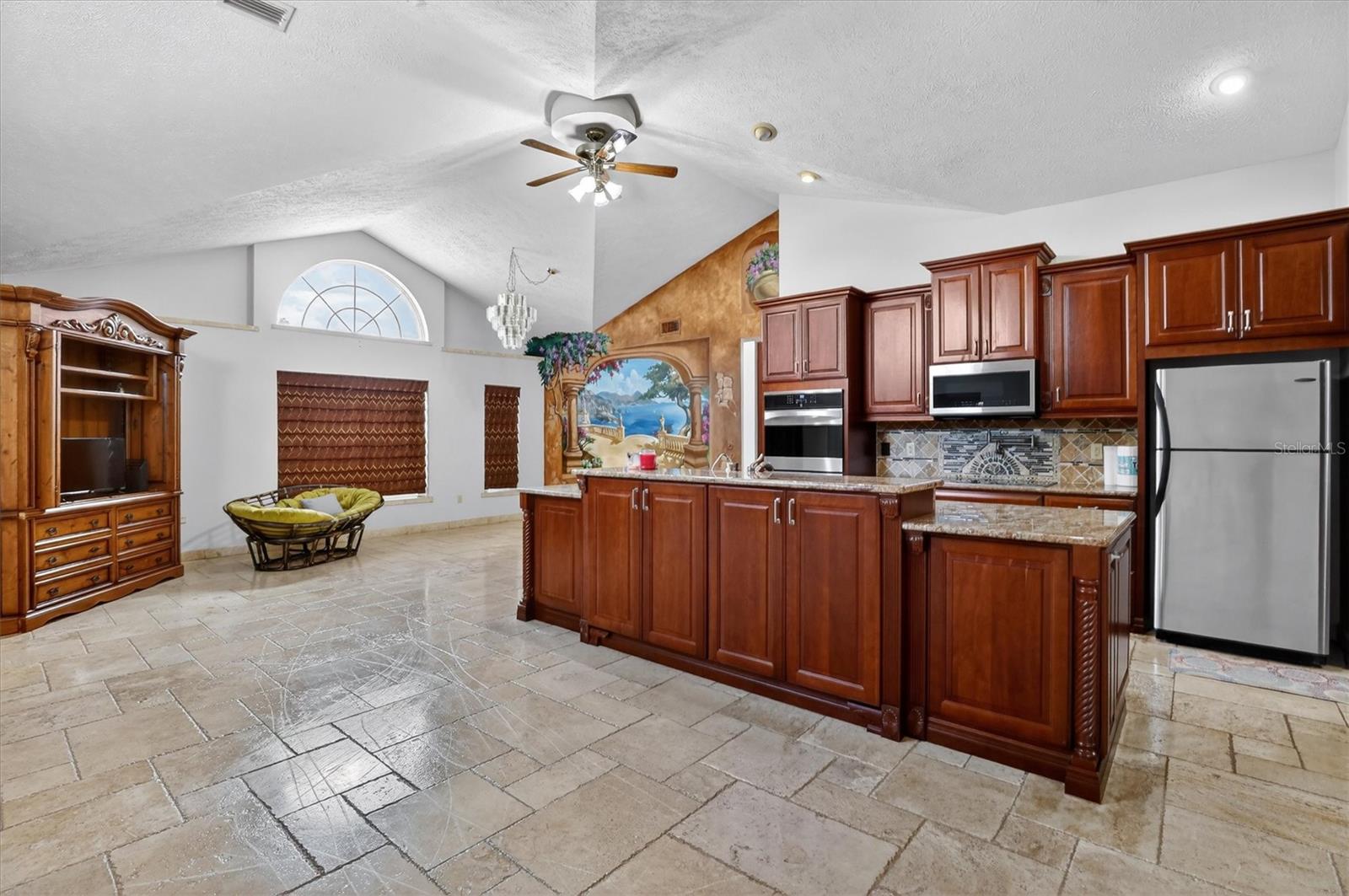 2725 W CHARING RD, AVON PARK, FL — photo 9