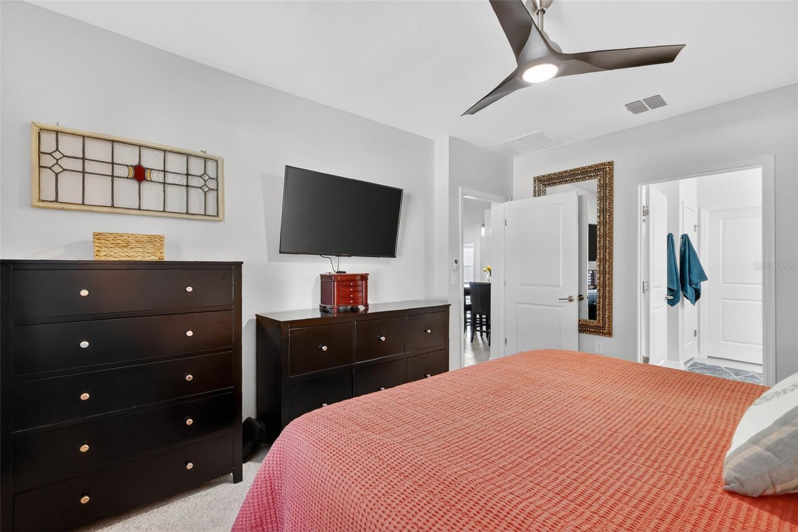 33692 SKY BLOSSOM CIR, LEESBURG, FL — photo 37