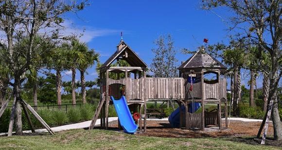 10616 ORBIT TER, SARASOTA, FL — photo 25