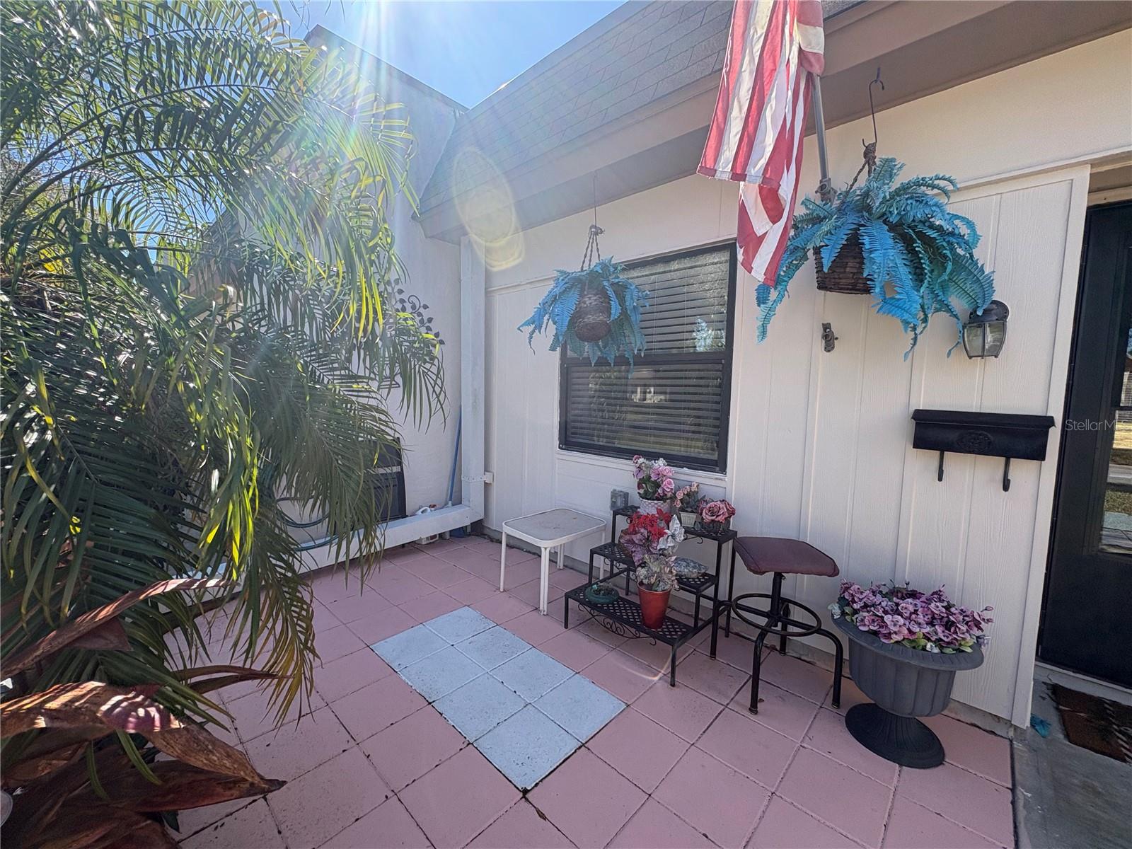 1606 FLINT DR W, CLEARWATER, FL — photo 2