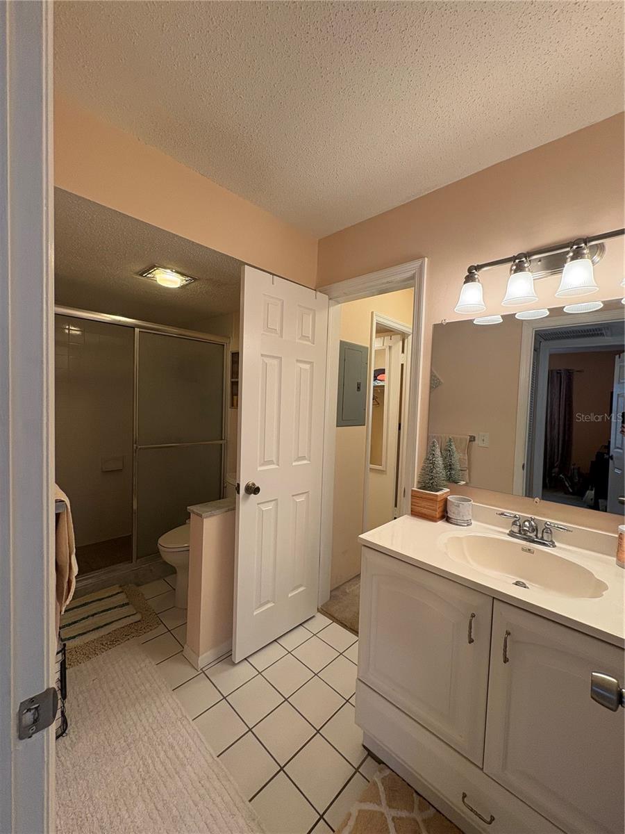1606 FLINT DR W, CLEARWATER, FL — photo 17