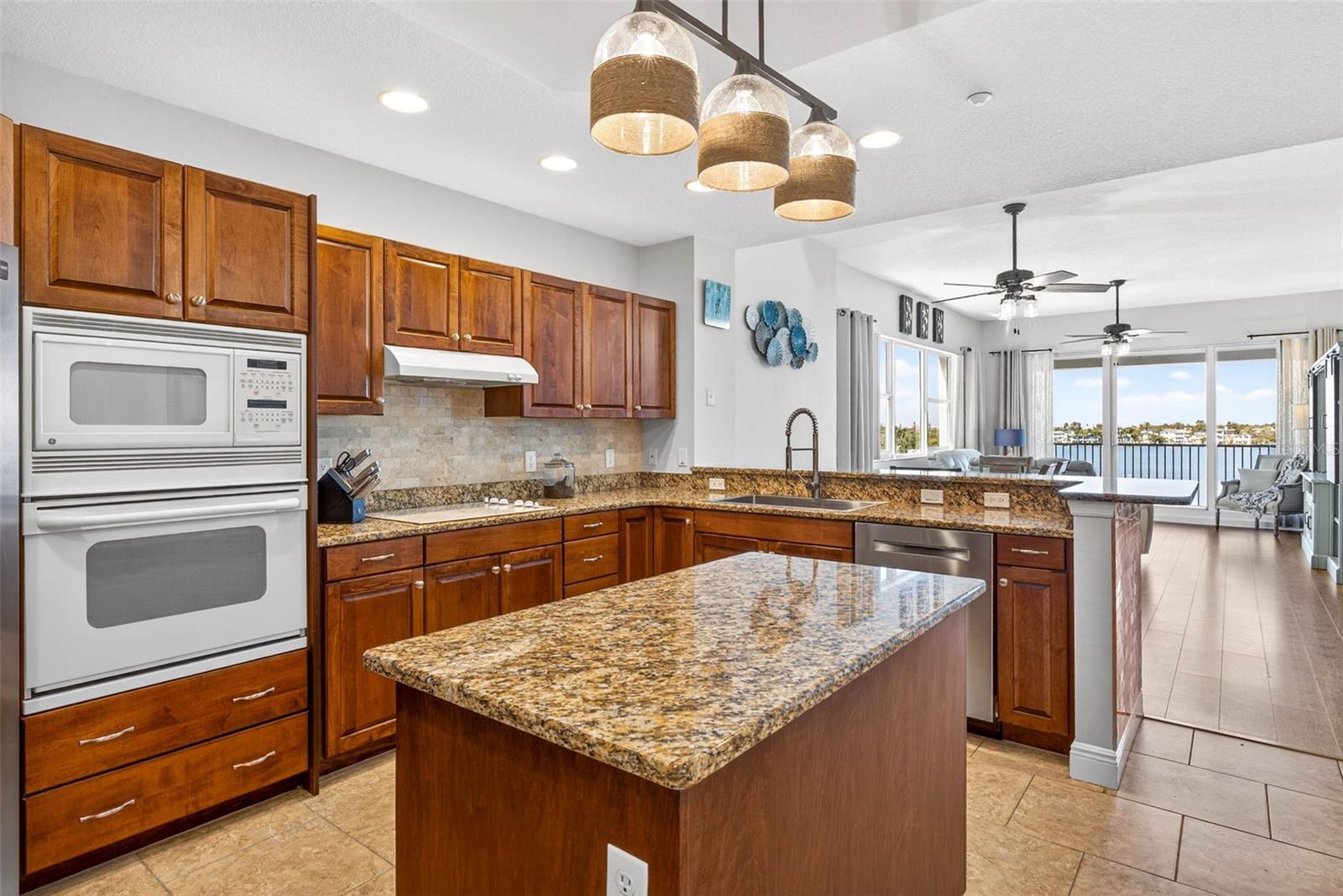 17717 GULF BLVD #401, REDINGTON SHORES, FL — photo 8