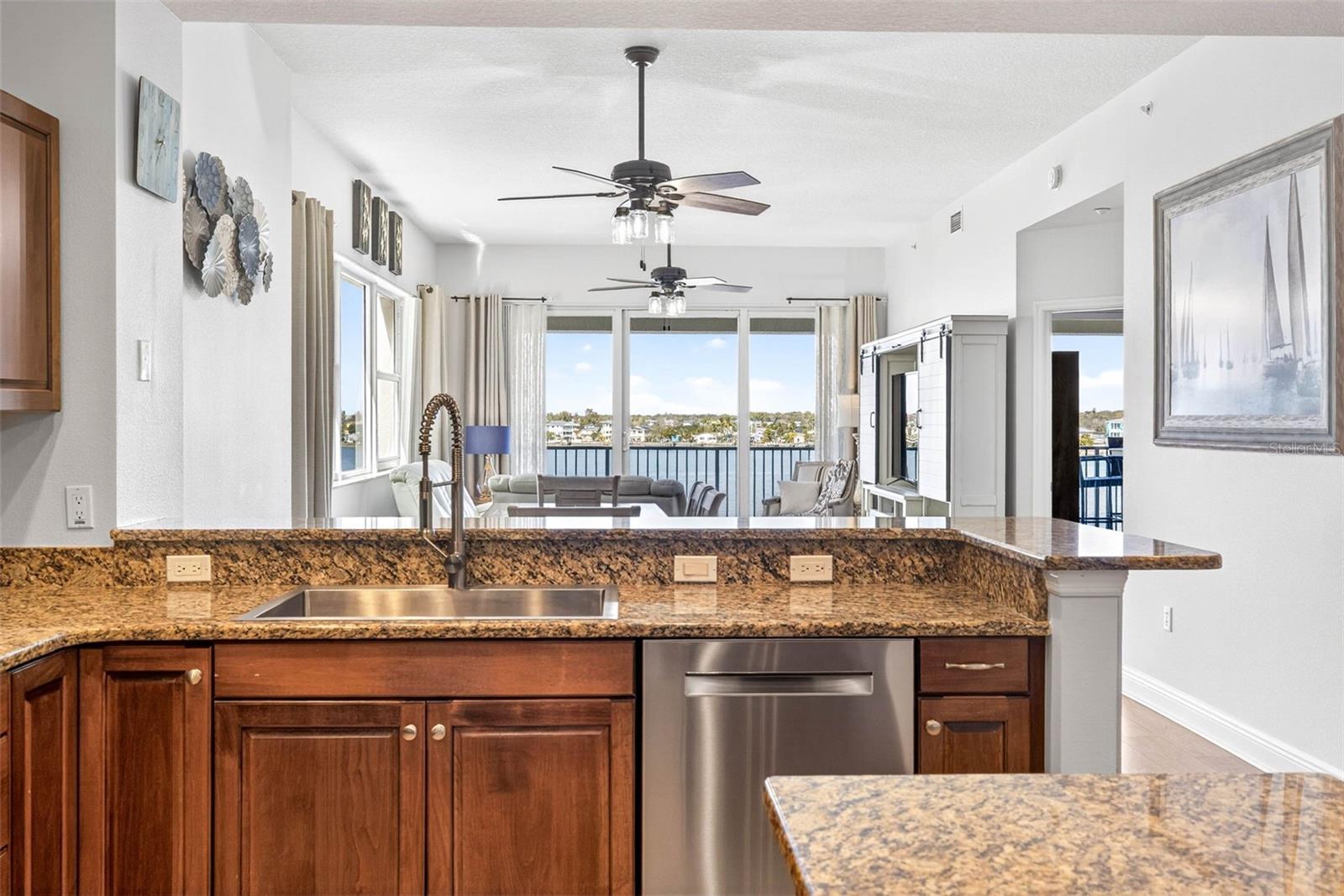 17717 GULF BLVD #401, REDINGTON SHORES, FL — photo 9