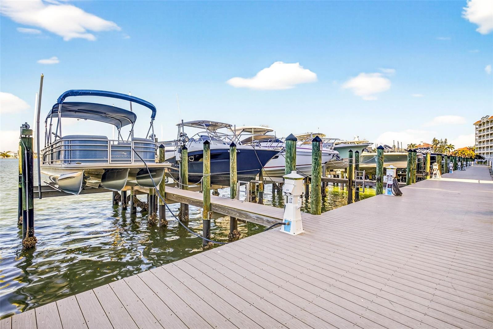 17717 GULF BLVD #401, REDINGTON SHORES, FL — photo 41