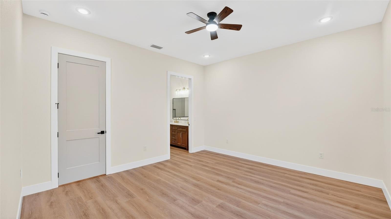 257 LAGO VISTA ST, DEBARY, FL — photo 21