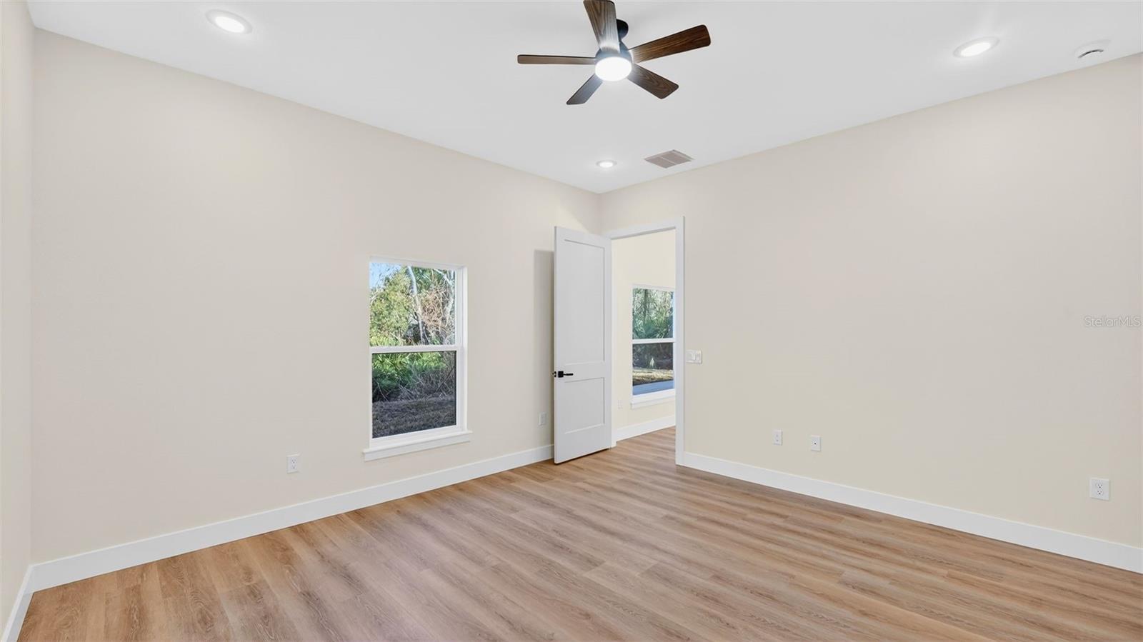 257 LAGO VISTA ST, DEBARY, FL — photo 23