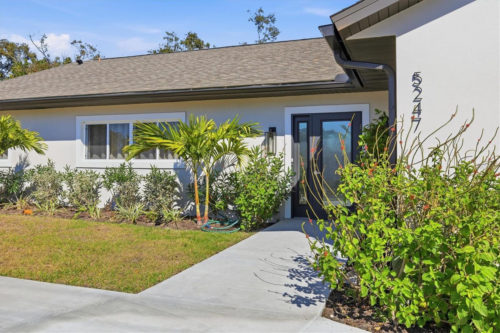 5247 CARMILFRA DR, SARASOTA, FL