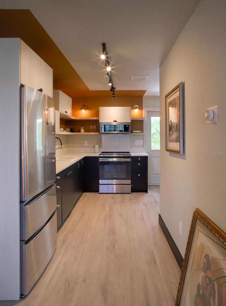 6990 GREVILLA AVE S, SOUTH PASADENA, FL — photo 3