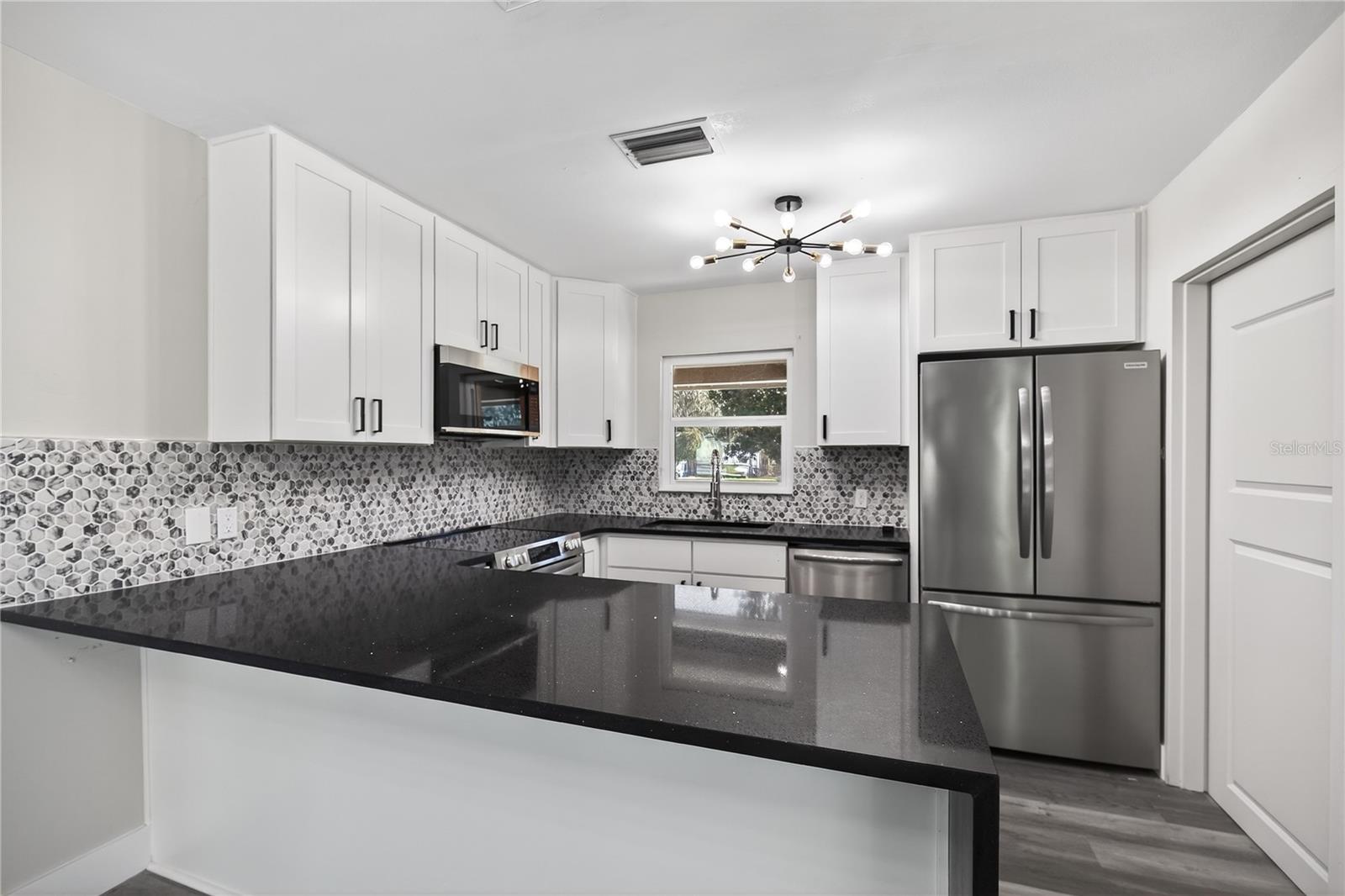 1503 CANAL CT, TAVARES, FL — photo 21